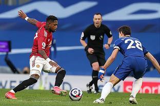 再见芬尼-史密斯！火箭与鹈鹕酝酿2换1交易，琼斯或将助力杜兰特新赛季