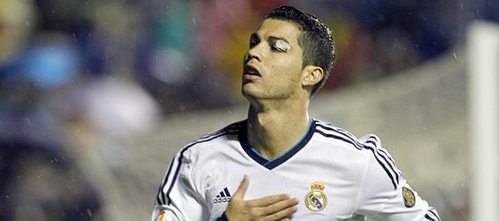 【LPL老婆】美女主持泱泱，高跟长腿太优雅了